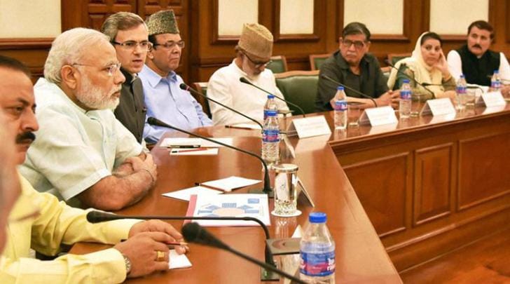 PM Modi , Kashmir violence , J-K chief minister Omar Abdullah, Burhan wani , Loksatta, Loksatta news, marathi, marathi news