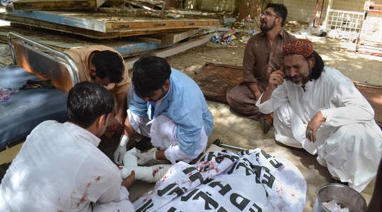 bomb explosion , Quetta, Balochistan province of Pakistan , explosion in civil hospital , Loksatta, Loksatta news, Marathi, Marathi news