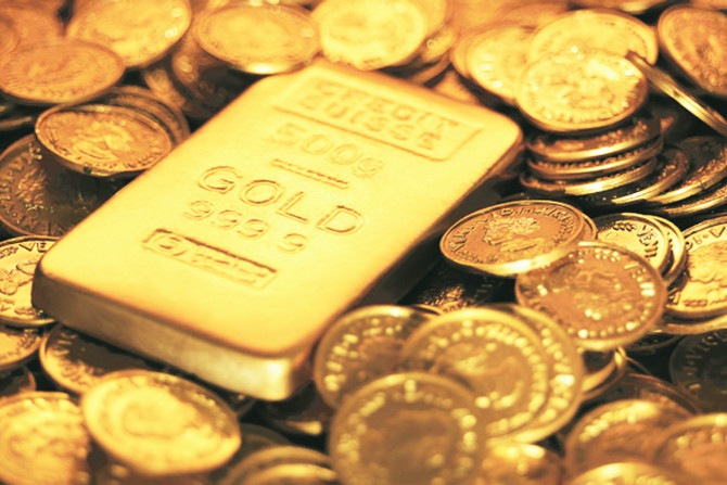 विमानाच्या प्रसाधनगृहात नऊ किलो सोने सापडले