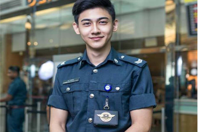 सिंगापूर विमानतळावरील सुरक्षा अधिकारी ली मीनवेईला (छाया सौजन्य ट्विटर)