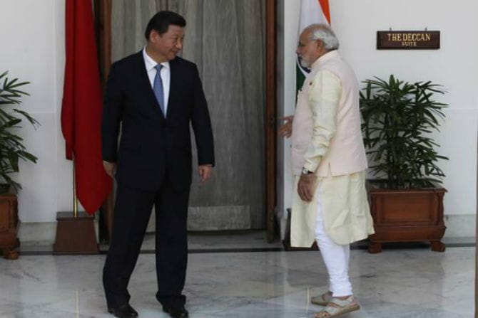 बांगलादेशला कर्ज देऊन चीनने भारताला शह दिला आहे. 