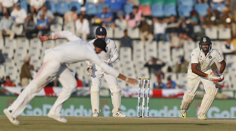Live Cricket Score, India vs England, 3rd Test, Day 3: India eye lead against England. (Source: AP)