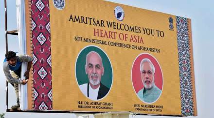 Amritsar: भारत आणि अफगाणिस्तानदरम्यान व्यापारवद्धृीसाठी हवाई कार्गो सेवा सुरू होण्याची शक्यता आहे. PTI Photo by Kamal Kishore (PTI)
