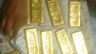 Indira Gandhi airport , 16 kg gold found in diapers , Crime, smuggling , Loksatta, Loksatta news, Marathi news