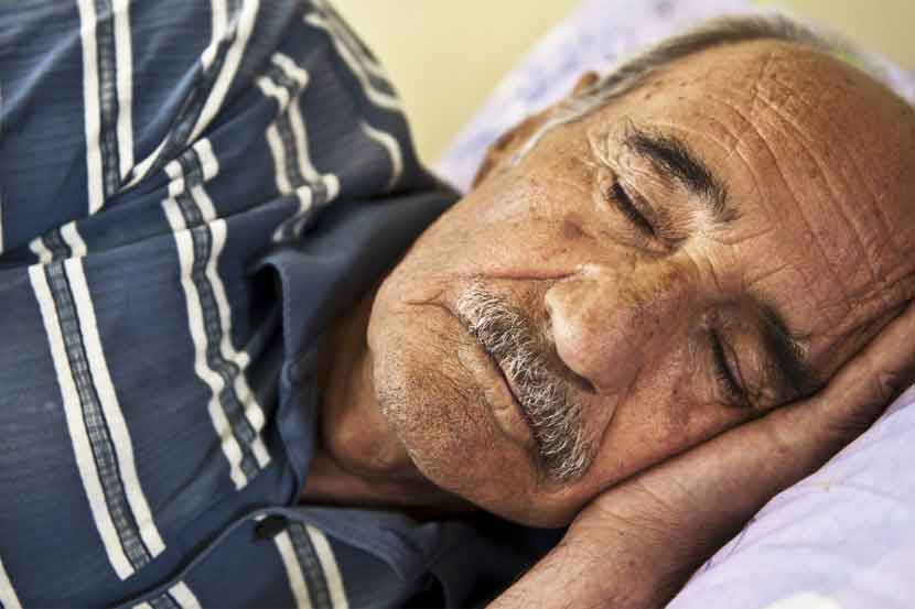 आबालवृद्ध : वृद्धांमधील झोपेची समस्या