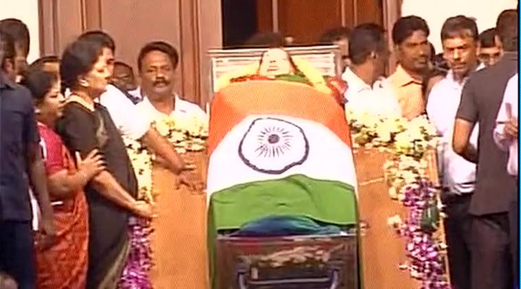 Tamil Nadu Chief Minister , Amma , Jayalalithaa , Rajaji Hall , cremation today evening , AIADMK , o panneerselvam , Loksatta, Loksatta news, Marathi, marathi news