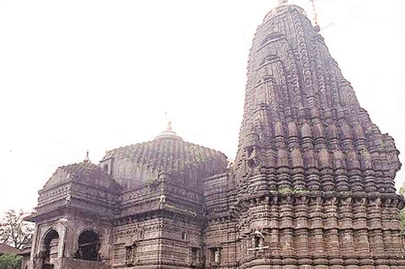 रोकडरहित व्यवहारांसाठी त्र्यंबकेश्वर पुरोहित संघची ‘स्वॅप’ यंत्रणा खरेदी