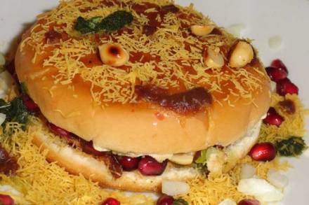 Kutchi dabeli, kachchi dabeli, कच्छी दाबेली