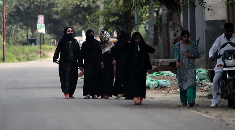 ‘तिहेरी तलाक’ घटनापीठाकडे वर्ग; ११ मेपासून होणार सुनावणी