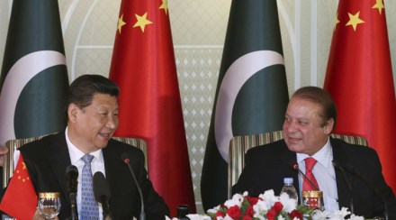 पाकिस्तानवरील कर्जाचा डोंगर वाढल्याने चीनच्या चिंतेत वाढ