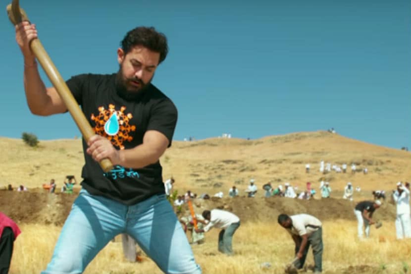 'पानी फाऊंडेशन'