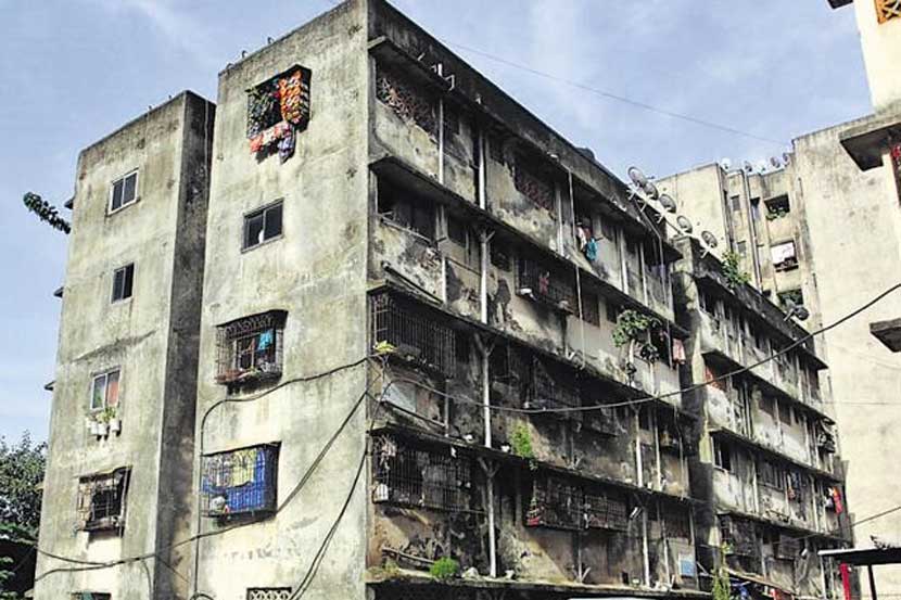 dangorous building in thane