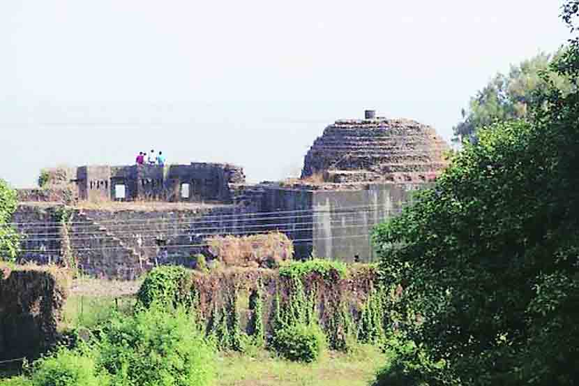 Janjira and Arnala fort