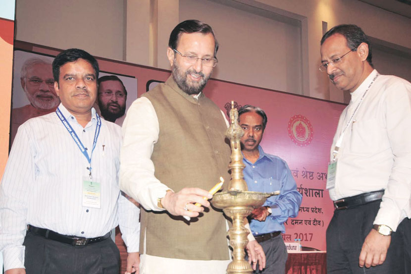 prakash javdekar