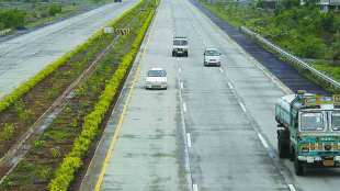mumbai pune highway