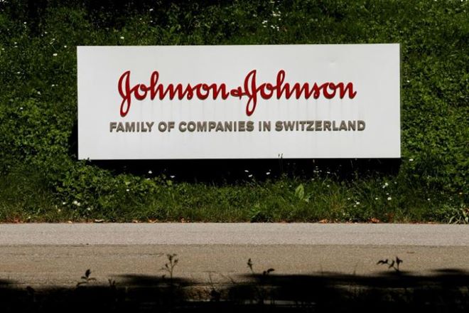 Johnson & Johnson , talcpowder trial , Johnson & Johnson ordered to pay $110 million , Loksatta, Loksatta news, Marathi, marathi news