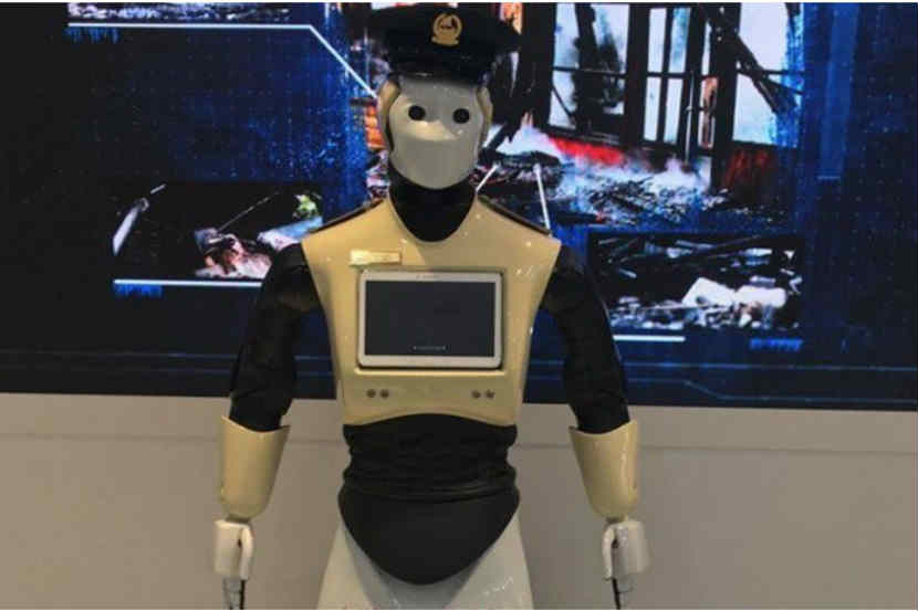 हा रोबोट दुबई पोलिसांसाठी काम करणार आहे. 