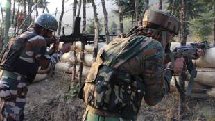 BSF kills 8 10 Pak soldiers , Kashmir, India , Pakistan, BSF soldier , Loksatta, Loksatta news, Marathi, Marathi news