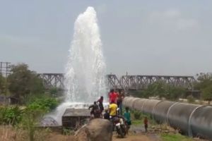 water wasting, mumbai, water supply pipeline