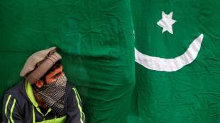 Pakistan says will continue to extend support to separatists in Kashmir , Syed Salahuddin , global terrorist , Pakistan , India , Loksatta, Loksatta news, Hizbul Mujahideen, Marathi, Marathi news