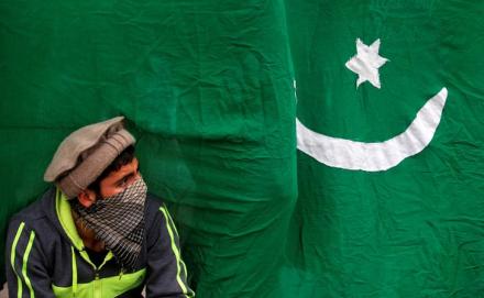 Pakistan says will continue to extend support to separatists in Kashmir , Syed Salahuddin , global terrorist , Pakistan , India , Loksatta, Loksatta news, Hizbul Mujahideen, Marathi, Marathi news