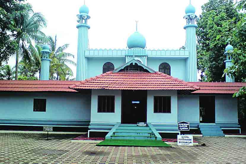 मशीद वास्तू भव्य आणि सुबक वास्तुकलेचा सौंदर्यपूर्ण नजराणा