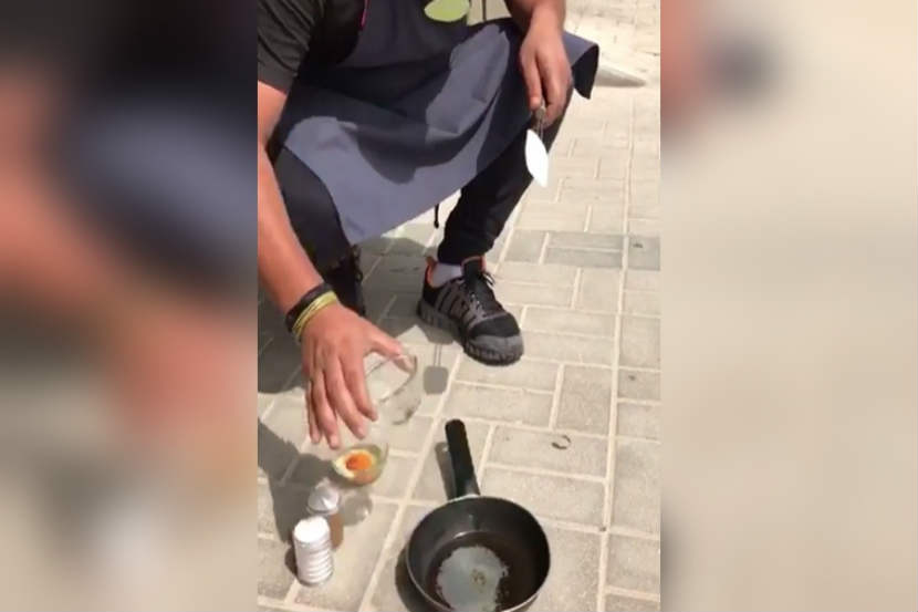 dubai chef make omlet on road in hit