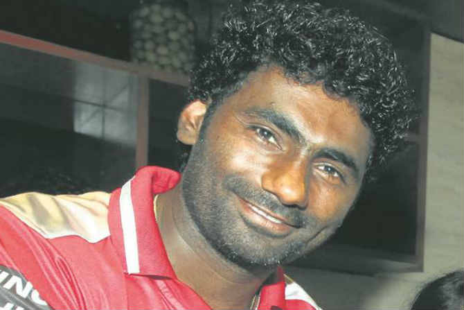 Loksatta, Loksatta news, loksatta newspaper, marathi news, marathi, Marathi news paper, Marathi news online, Marathi, Samachar, Marathi latest news, sports news, sports news in marathi, Indian Cricketer, Parvinder Awana, Kings XI Punjab, iIPL, beaten up, Noida