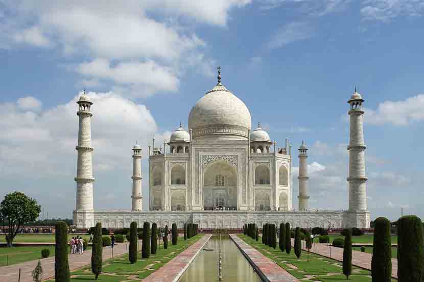 Taj Mahal , Mughals , Yogi adityanath , Taj Mahal continues to be top revenue generator despite , BJP, Modi government, Loksatta, Loksatta news, Marathi, Marathi news