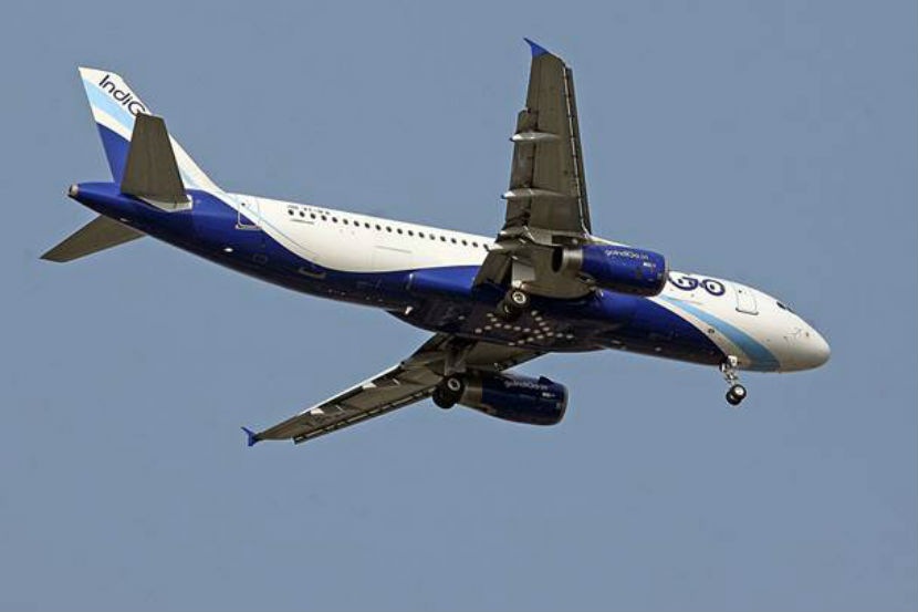 Sedition complaint filed against airline for not accepting Indian currency , IndiGo Refuses Payment , IndiGo Refuses Payment In Rupees For Food , Loksatta, Loksatta news, Marathi, Marathi news