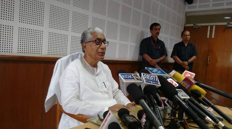 Agartala: Tripura Chief Minister Manik Sarkar addresses a press conference regarding recent incidents of violence in Agartala on Aug 25, 2016. (Photo: IANS)