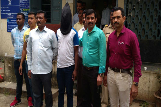 pimpri chinchwad, police trap, thieves gang ,marathi news