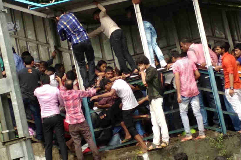 рдЕрдВрдзреЗрд░реАрдд рд░рд╛рд╣рдгрд╛рд▒реНрдпрд╛ реирел рд╡рд░реНрд╖рд╛рдВрдЪреНрдпрд╛ рдзрдирдВрдЬрдп рд╕рд╣рд╛рдиреАрдЪреЗ рдПрд▓реНрдлрд┐рдиреНрд╕реНрдЯрди рдпреЗрдереАрд▓ рдЗрдВрдбрд┐рдпрд╛ рдмреБрд▓реНрд╕рдЬрд╡рд│ рдСрдлреАрд╕ рдЖрд╣реЗ.