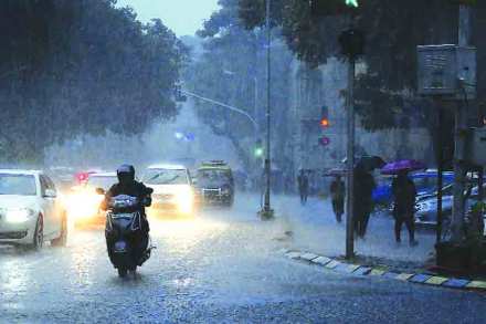 Heavy rain , monsoon, Mumbai and suburban area , Loksatta, loksatta news, Marathi, Marathi news