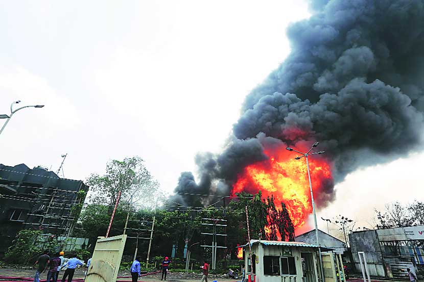 fire in navi mumbai