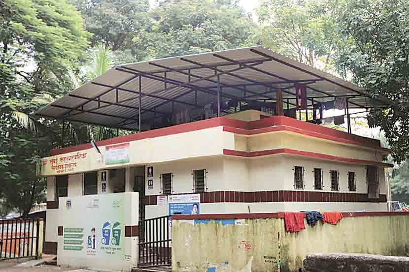 public toilets in navi mumbai