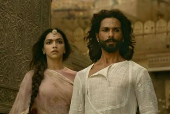 Watch Padmaavat , Padmaavat is the tale of Padmini and parrot , Viral news, Bollywood, Loksatta, Loksatta news, Marathi, Marathi news