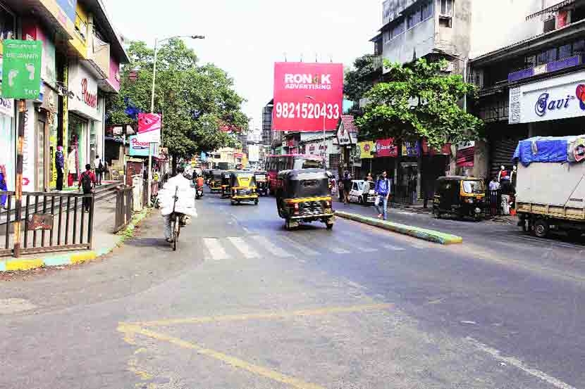 पार्किंग बदलाविषयी पोलिसांचे आस्ते कदम