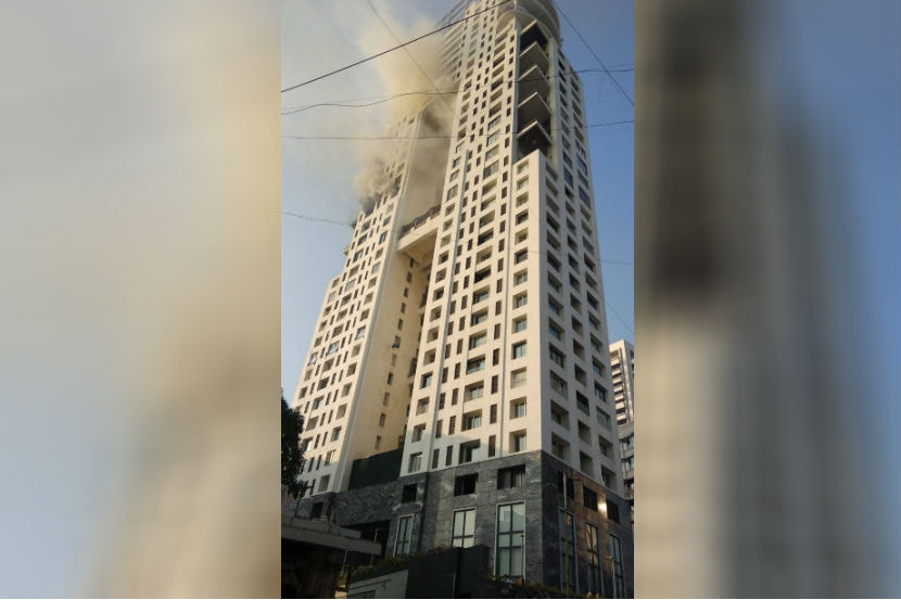 Mumbai, Fire breaks, 17th floor, legend building, Walkeshwar, fire tenders, spot, ashok chavan, flat