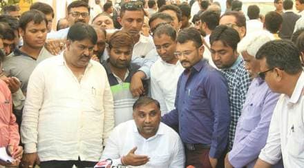 Patidar leader threatens , Nitin Patel , Gujarat CM , Loksatta, Loksatta news, Marathi, Marathi news