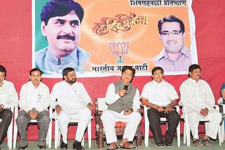 पिंपरी-चिंचवडची भाजप म्हणजे गोपीनाथ मुंडे यांचा वरचष्मा होता. आता पिंपरीत भाजपची सत्ता आहे, मात्र मुंडे गट अस्तित्वासाठी झगडतो आहे. (संग्रहित छायाचित्र)