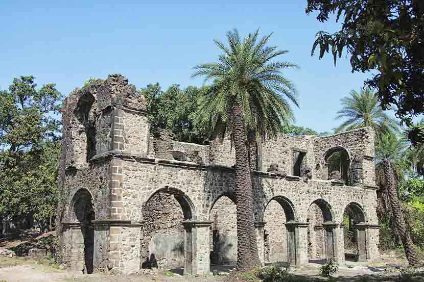 vasai fort