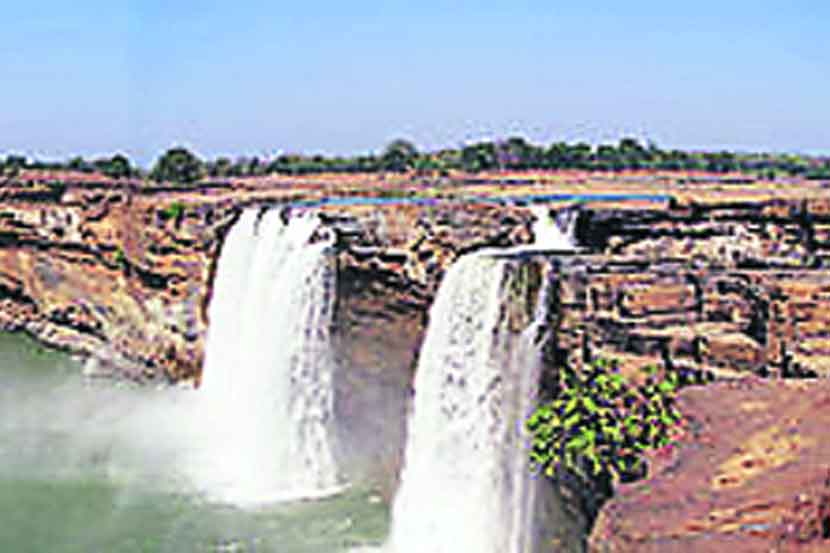 Chitrakoot Waterfalls