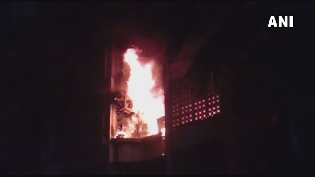 Mishap, Fire broke out at Maimoon building , Marol , Loksatta, Loksatta news, Marathi, Marathi news