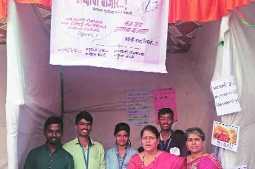 ‘शब्द आमचे’ उपक्रमातून नव्या व्यवसायाची पायाभरणी