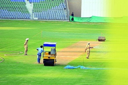 पुणे – IPL साठी बाहेरुन पाणी घेण्याची गरज नाही, महाराष्ट्र क्रिकेट असोसिएशनचा दावा