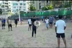 VIDEO : व्हॉलीबॉल खेळताय?, तर खिलाडी कुमार होऊ शकतो तुमच्या संघात सामील