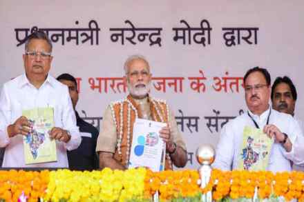 सुप्रीम कोर्टाने सौम्य केलेल्या अॅट्रॉसिटी अॅक्टची भाजपाशासित तीन राज्यात अंमलबजावणी सुरु.
