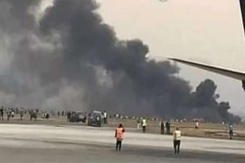 क्युबामध्ये बोईंग ७३७ प्रवाशी जेट विमान कोसळल्याची घटना घडली आहे. या विमानातून १००हून अधिक प्रवासी प्रवास करीत होते. 