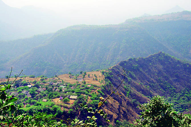 माथेरानच्या नैऋत्येला असलेली हाश्याची पट्टी.